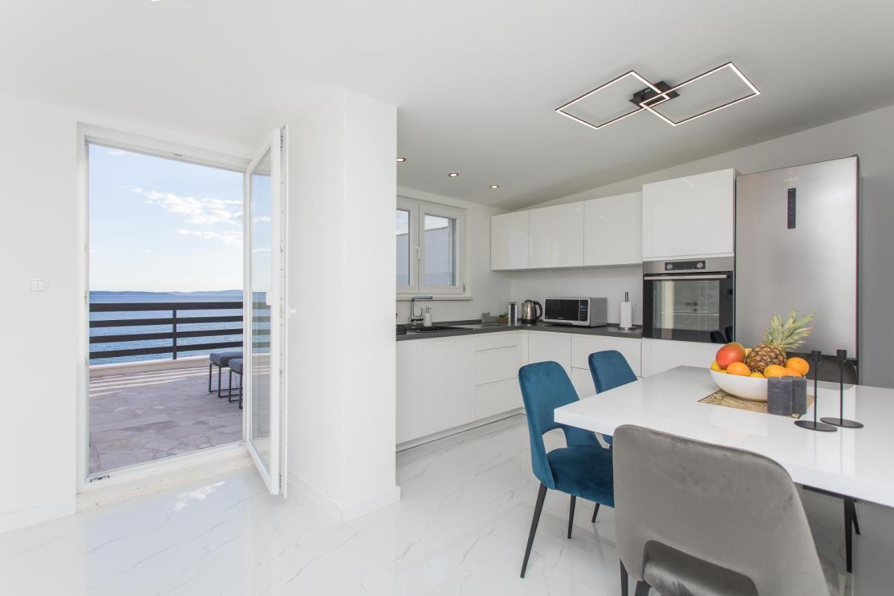 Apartment Gold โปดสตรานา ภายนอก รูปภาพ