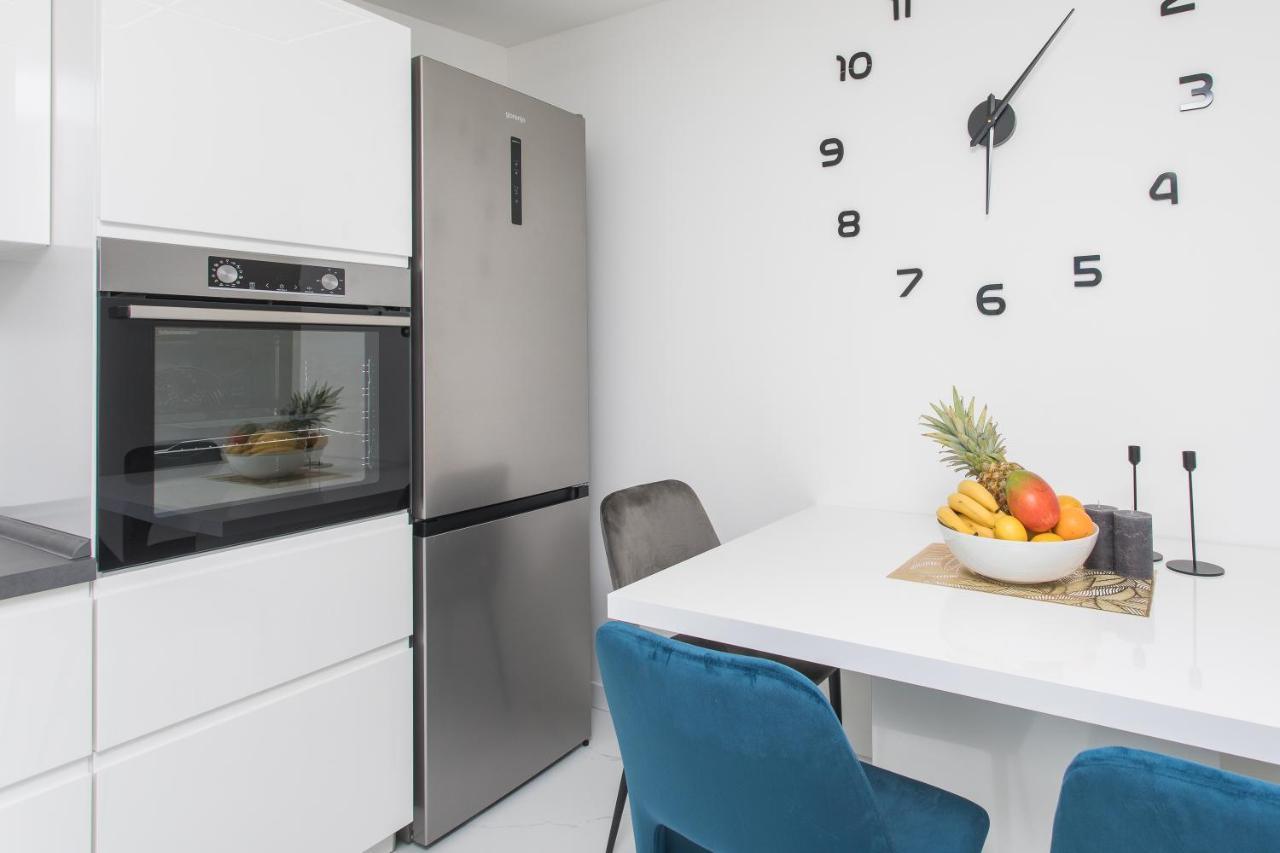 Apartment Gold โปดสตรานา ภายนอก รูปภาพ